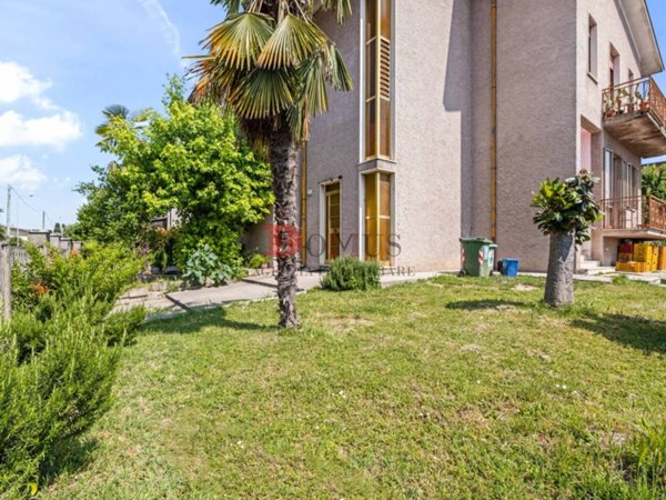 casa indipendente in vendita a Curtatone