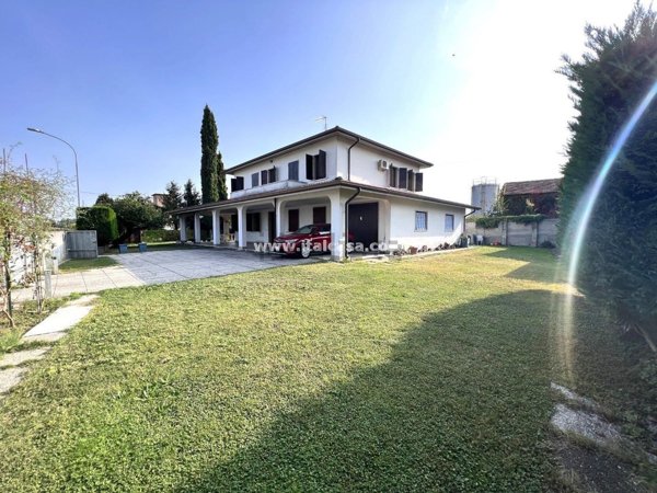 casa indipendente in vendita a Curtatone