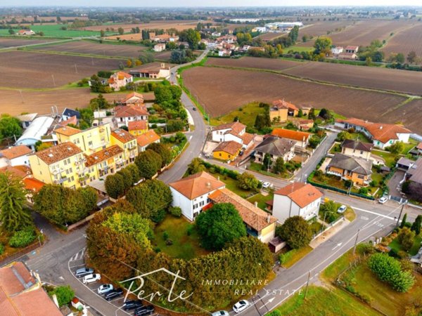 casa indipendente in vendita a Curtatone