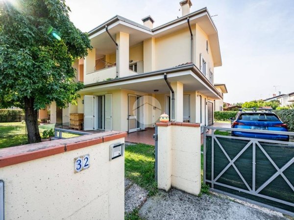 casa indipendente in vendita a Curtatone