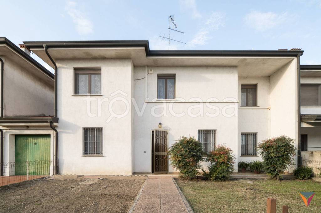 casa indipendente in vendita a Curtatone