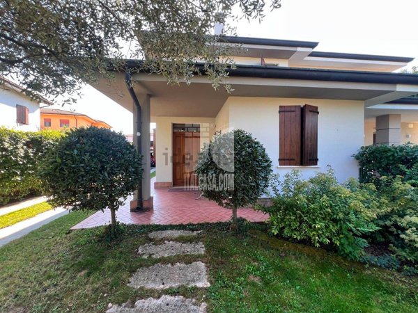 casa indipendente in vendita a Curtatone