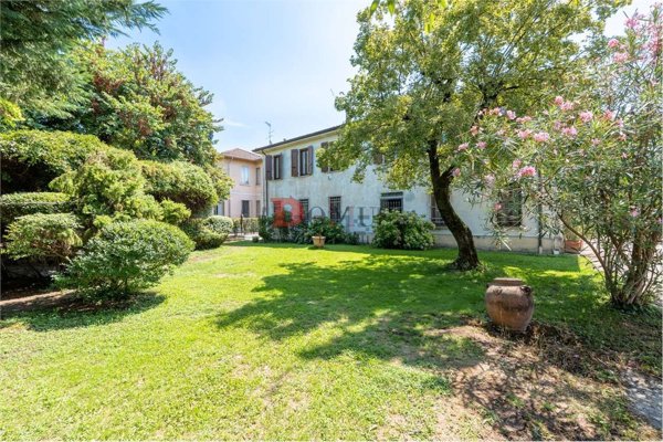 casa indipendente in vendita a Curtatone