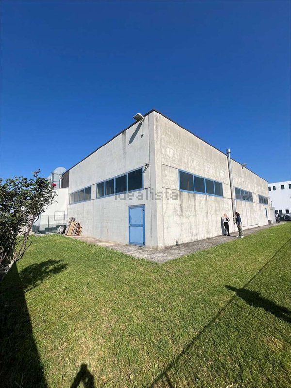 capannone in vendita a Curtatone