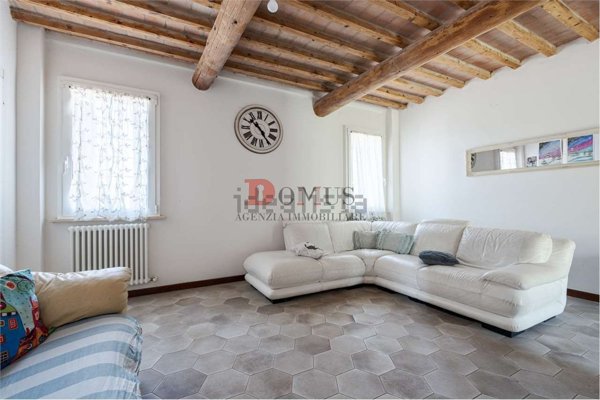 casa indipendente in vendita a Curtatone