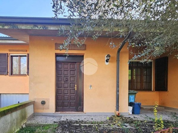 casa indipendente in vendita a Curtatone