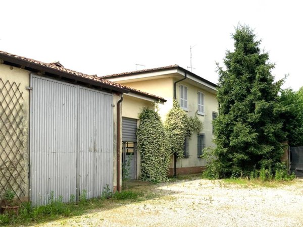 casa indipendente in vendita a Curtatone