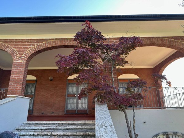 casa indipendente in vendita a Curtatone