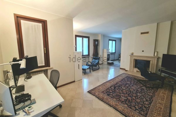 casa indipendente in vendita a Curtatone