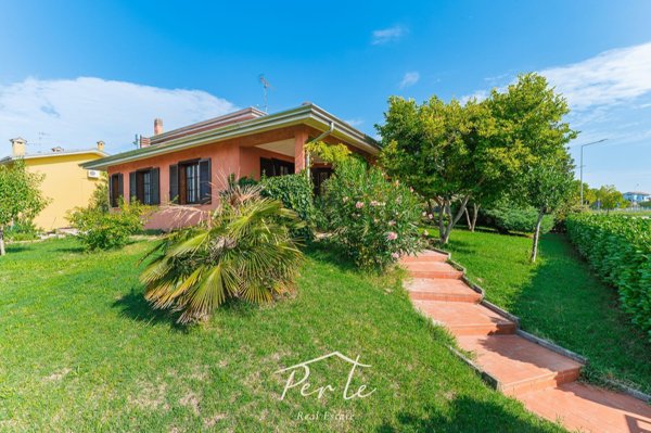 casa indipendente in vendita a Curtatone