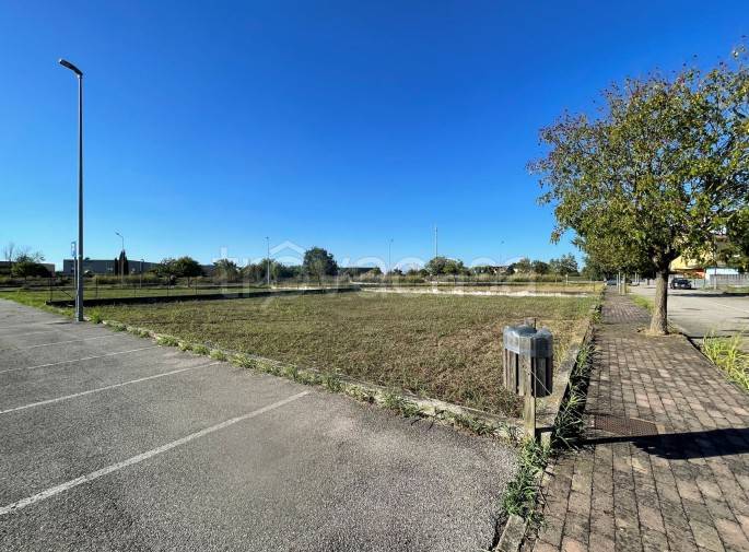 terreno agricolo in vendita a Curtatone
