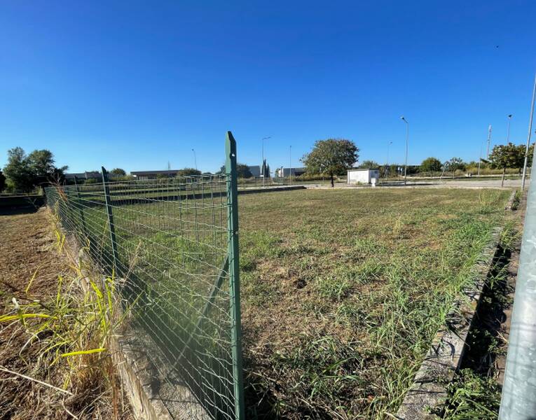 terreno edificabile in vendita a Curtatone
