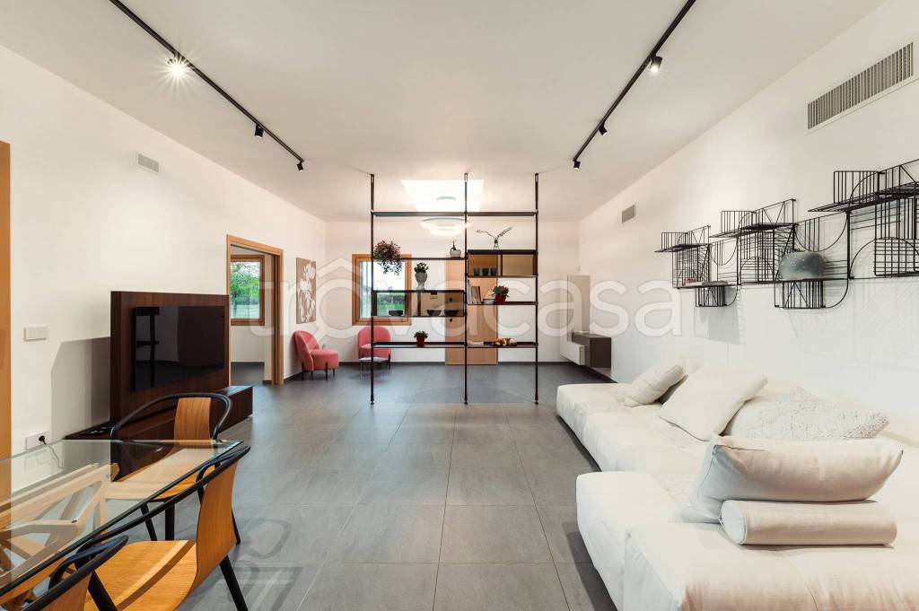 casa indipendente in vendita a Curtatone