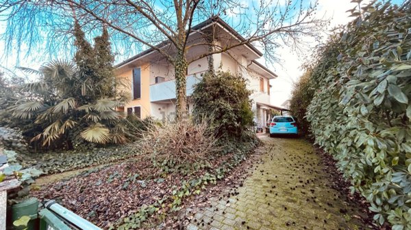 casa indipendente in vendita a Curtatone
