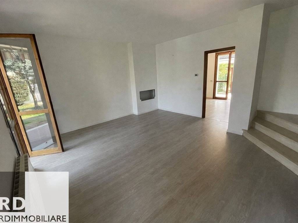 casa indipendente in vendita a Curtatone