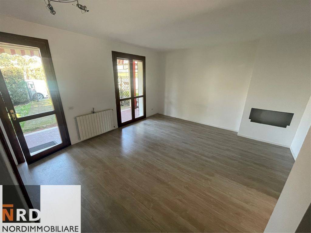 casa indipendente in vendita a Curtatone