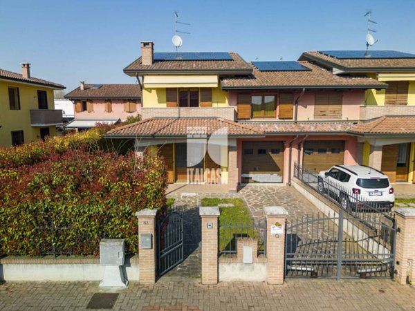 casa indipendente in vendita a Curtatone
