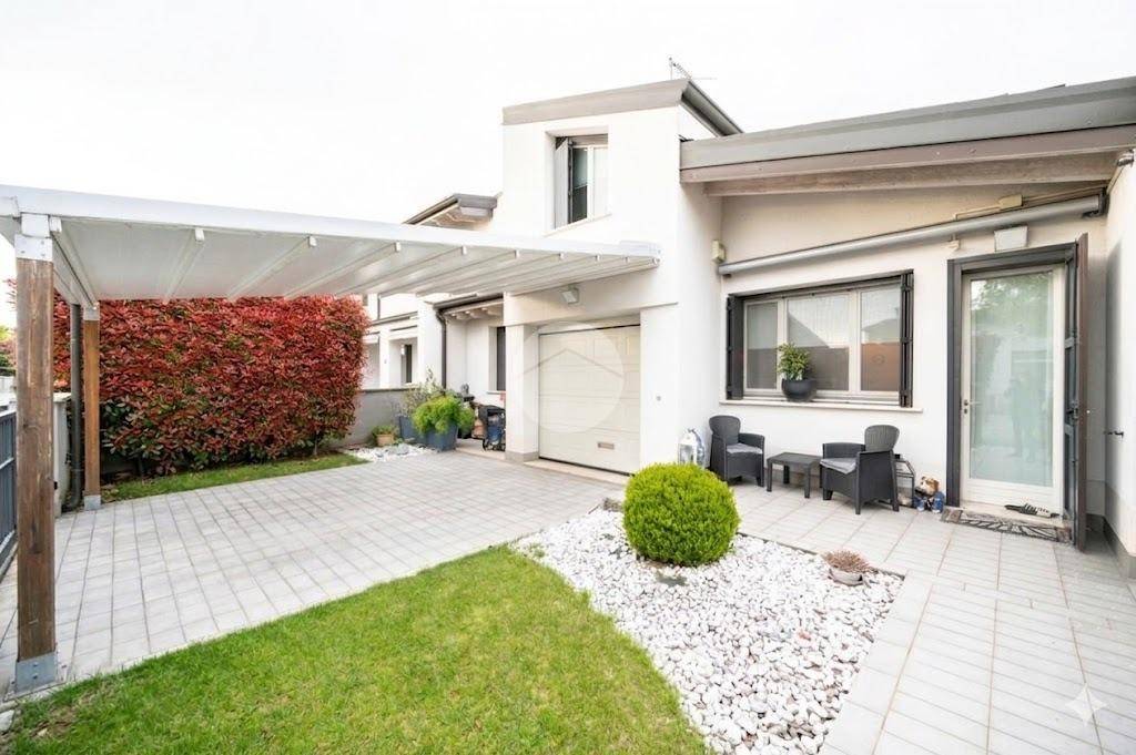 casa indipendente in vendita a Curtatone