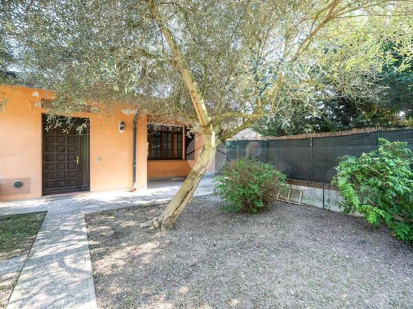 casa indipendente in vendita a Curtatone