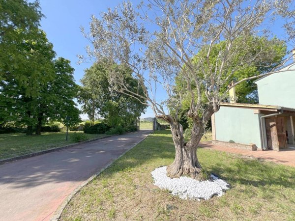 casa indipendente in vendita a Curtatone
