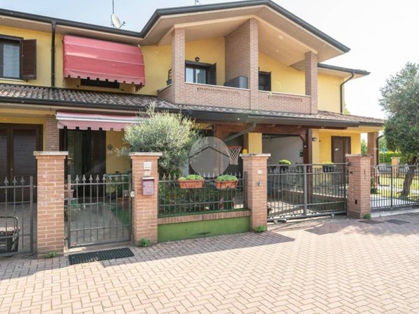 casa indipendente in vendita a Curtatone