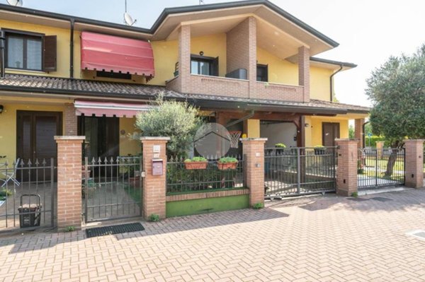 casa indipendente in vendita a Curtatone