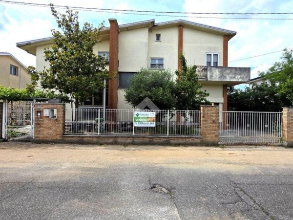casa indipendente in vendita a Curtatone