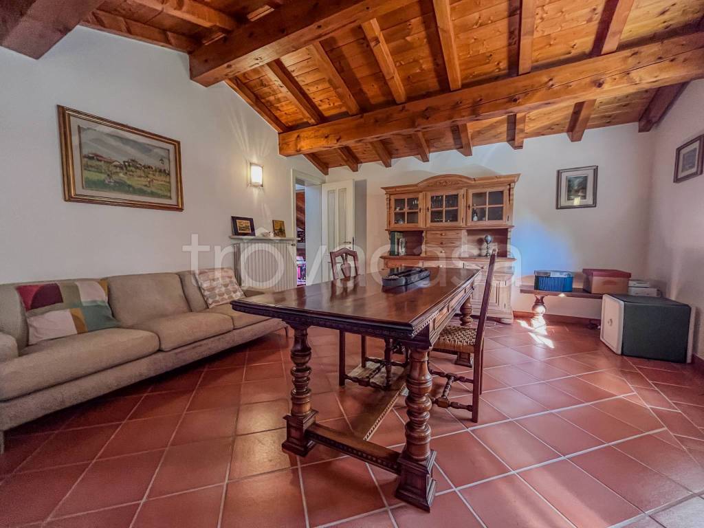 casa indipendente in vendita a Curtatone