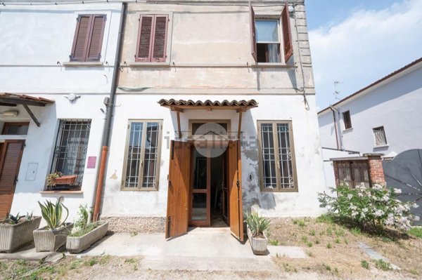 casa indipendente in vendita a Curtatone