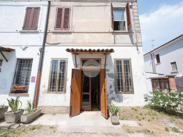 casa indipendente in vendita a Curtatone