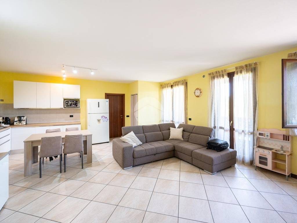 appartamento in vendita a Curtatone