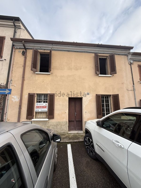 casa indipendente in vendita a Curtatone