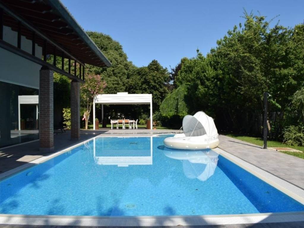 casa indipendente in vendita a Curtatone