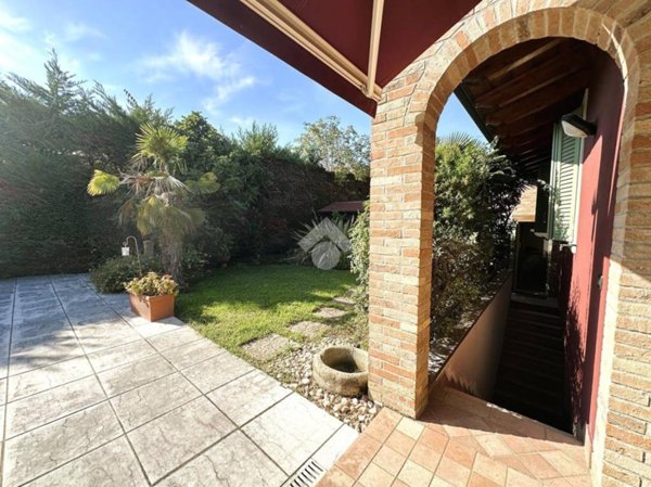 casa indipendente in vendita a Curtatone