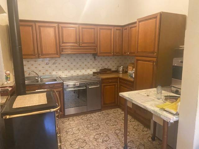 casa indipendente in vendita a Dosolo in zona Correggioverde
