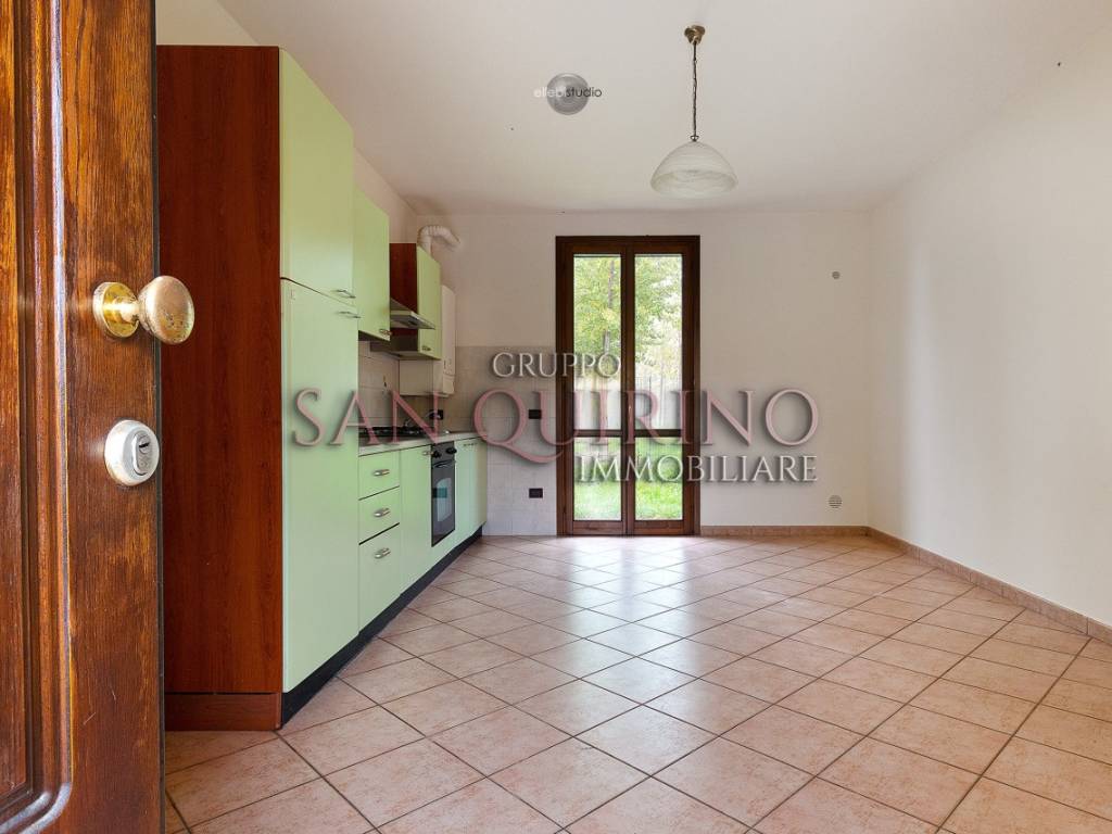 appartamento in vendita a Dosolo in zona Correggioverde
