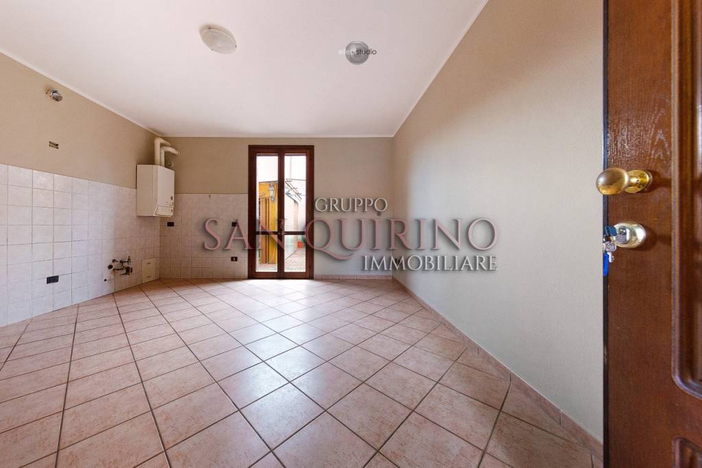 appartamento in vendita a Dosolo in zona Correggioverde