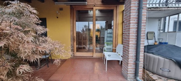 casa indipendente in vendita a Dosolo