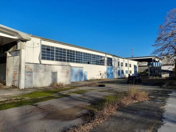 capannone in vendita a Dosolo in zona Villastrada
