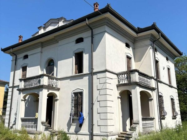 casa indipendente in vendita a Dosolo in zona Villastrada