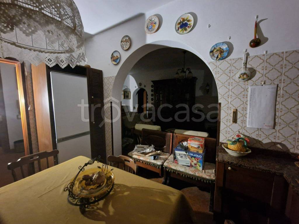casa indipendente in vendita a Dosolo in zona Villastrada