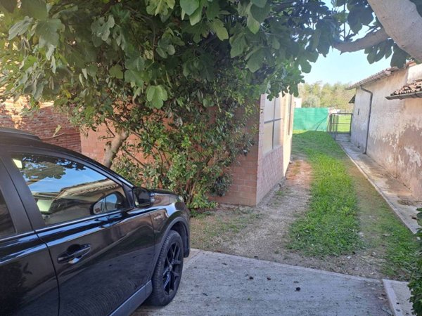 casa indipendente in vendita a Dosolo in zona Villastrada