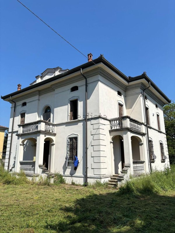 casa indipendente in vendita a Dosolo in zona Villastrada