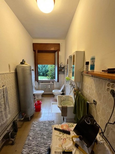 casa indipendente in vendita a Dosolo in zona Correggioverde