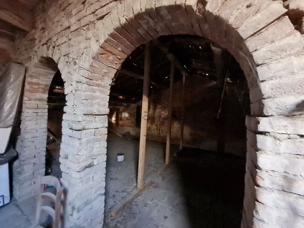 casa indipendente in vendita a Dosolo in zona Villastrada