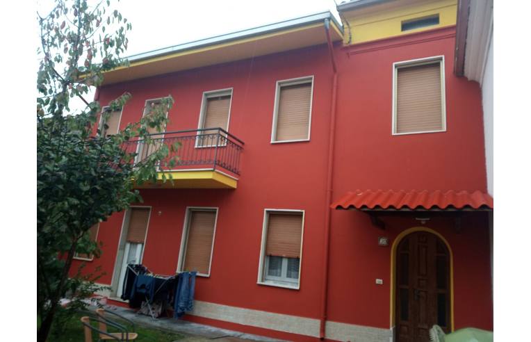 casa indipendente in vendita a Dosolo in zona Villastrada