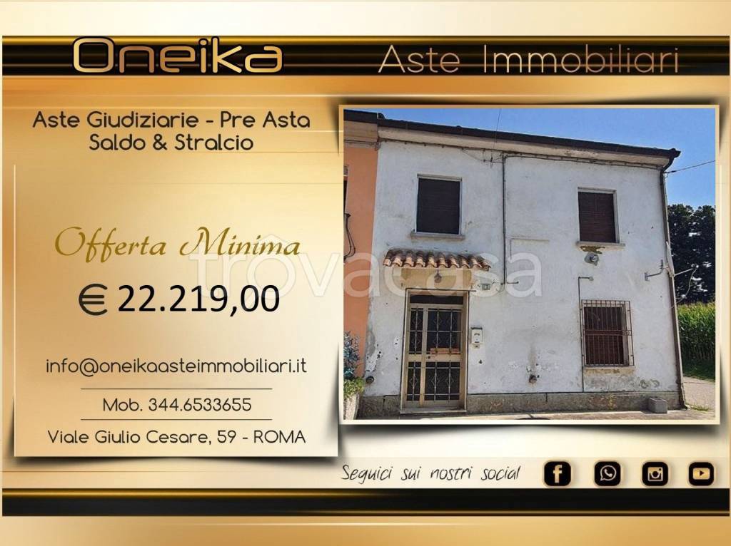 casa indipendente in vendita a Dosolo in zona Villastrada