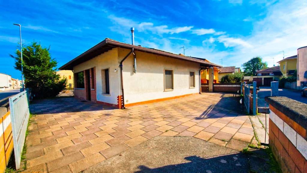 appartamento in vendita a Gazoldo degli Ippoliti