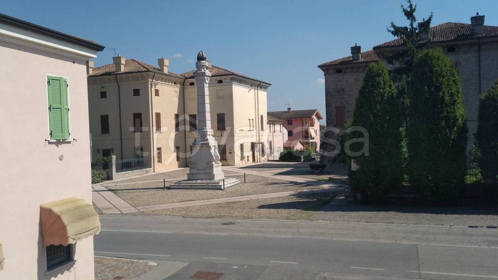 casa indipendente in vendita a Gazoldo degli Ippoliti