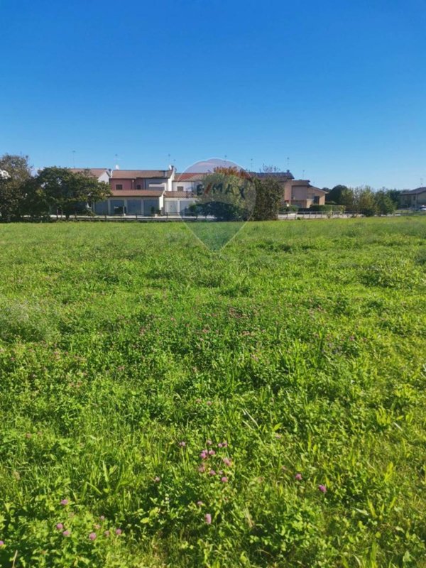 terreno agricolo in vendita a Gazoldo degli Ippoliti
